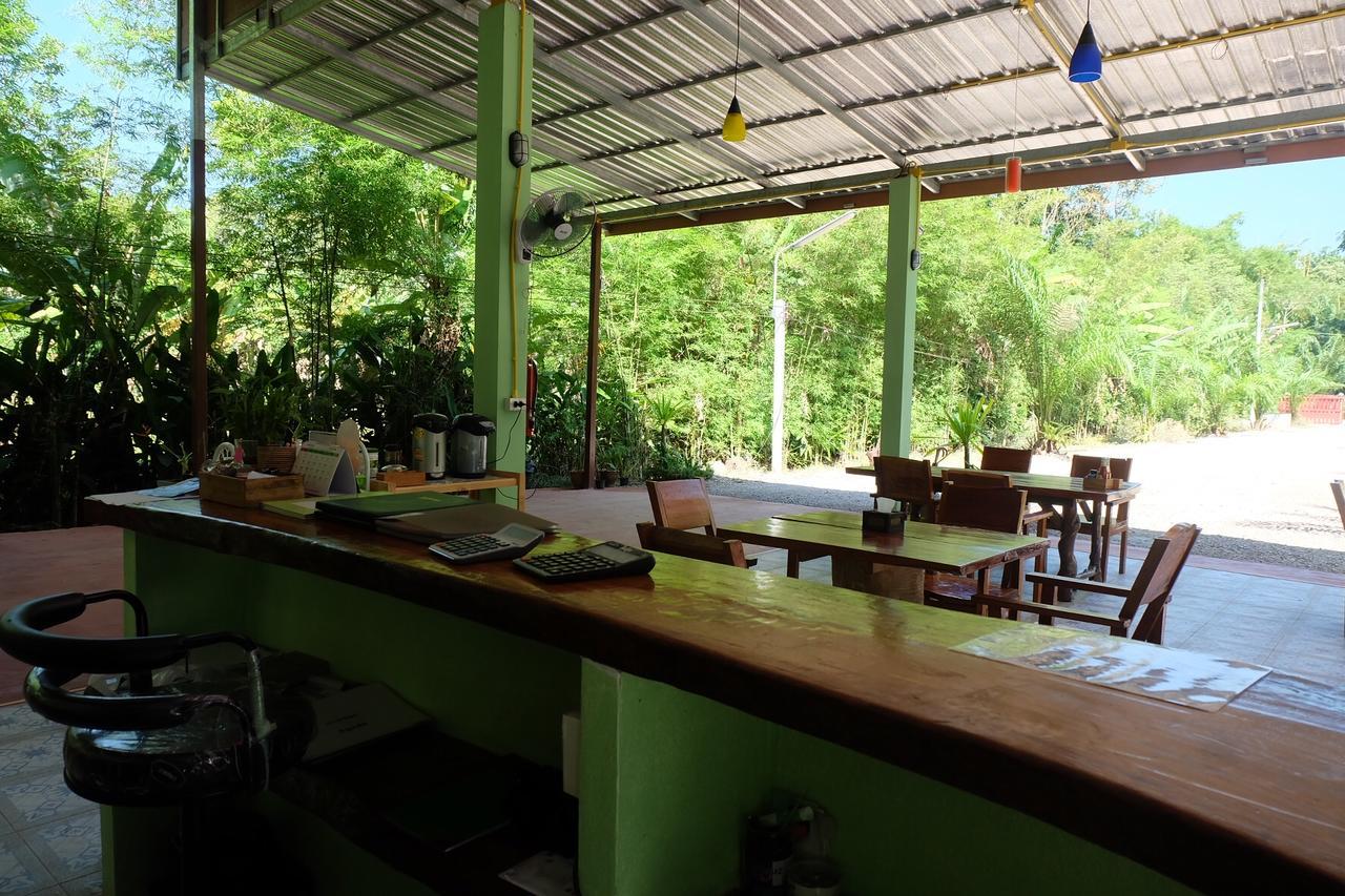 Khaosok Bamboo Huts Resort Khao Sok National Park Ngoại thất bức ảnh