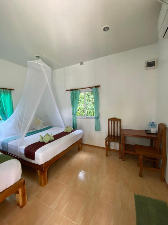 Khaosok Bamboo Huts Resort Khao Sok National Park Ngoại thất bức ảnh