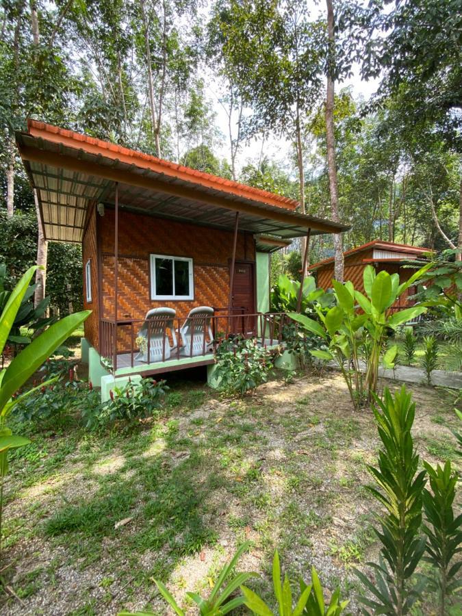 Khaosok Bamboo Huts Resort Khao Sok National Park Ngoại thất bức ảnh